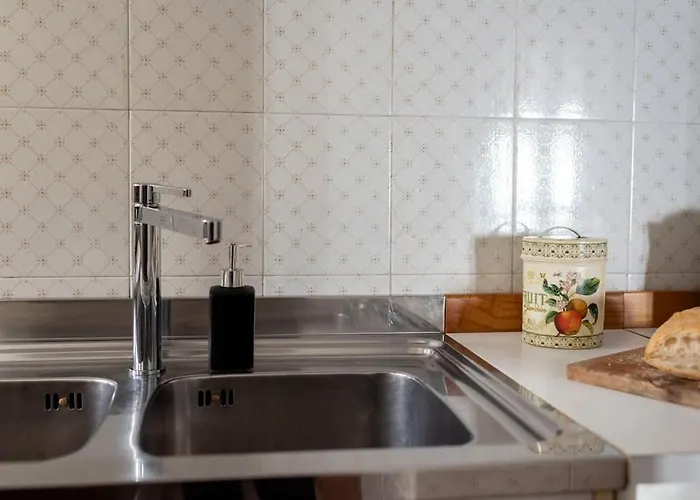 Sky & Vineyards - Melograno - * La Morra